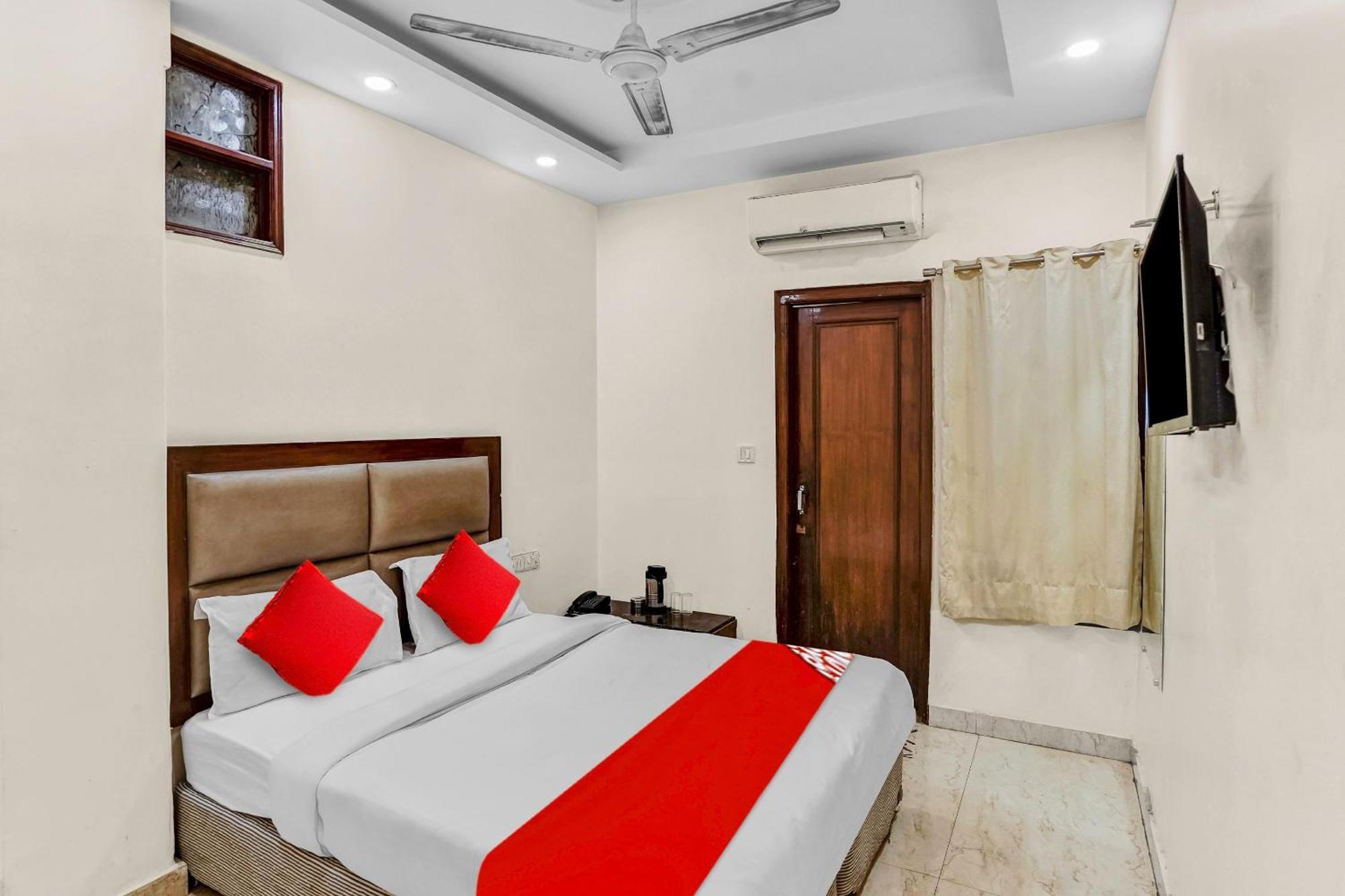 ניו דלהי Hotel O Delhi Empire מראה חיצוני תמונה