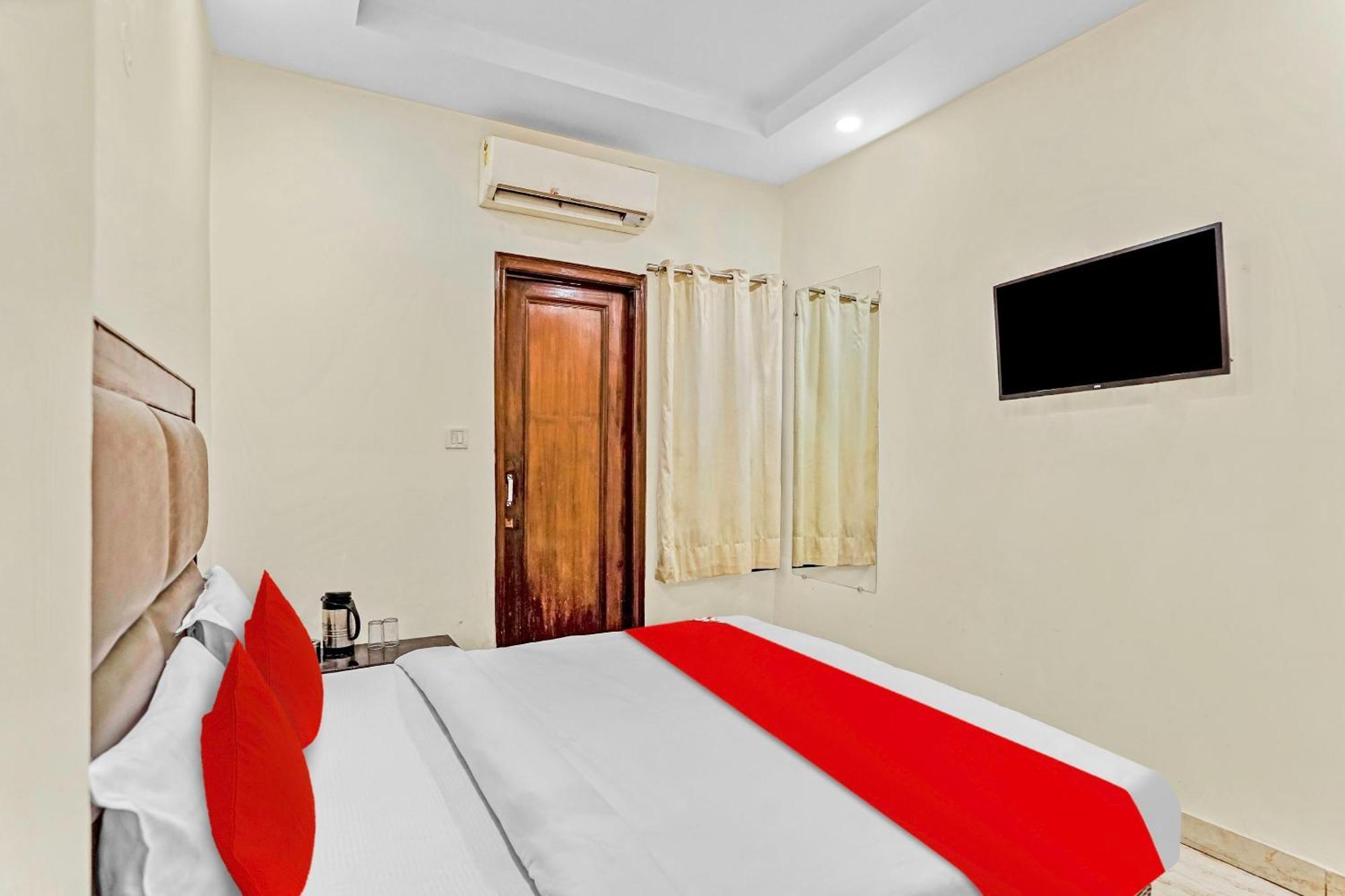 ניו דלהי Hotel O Delhi Empire מראה חיצוני תמונה